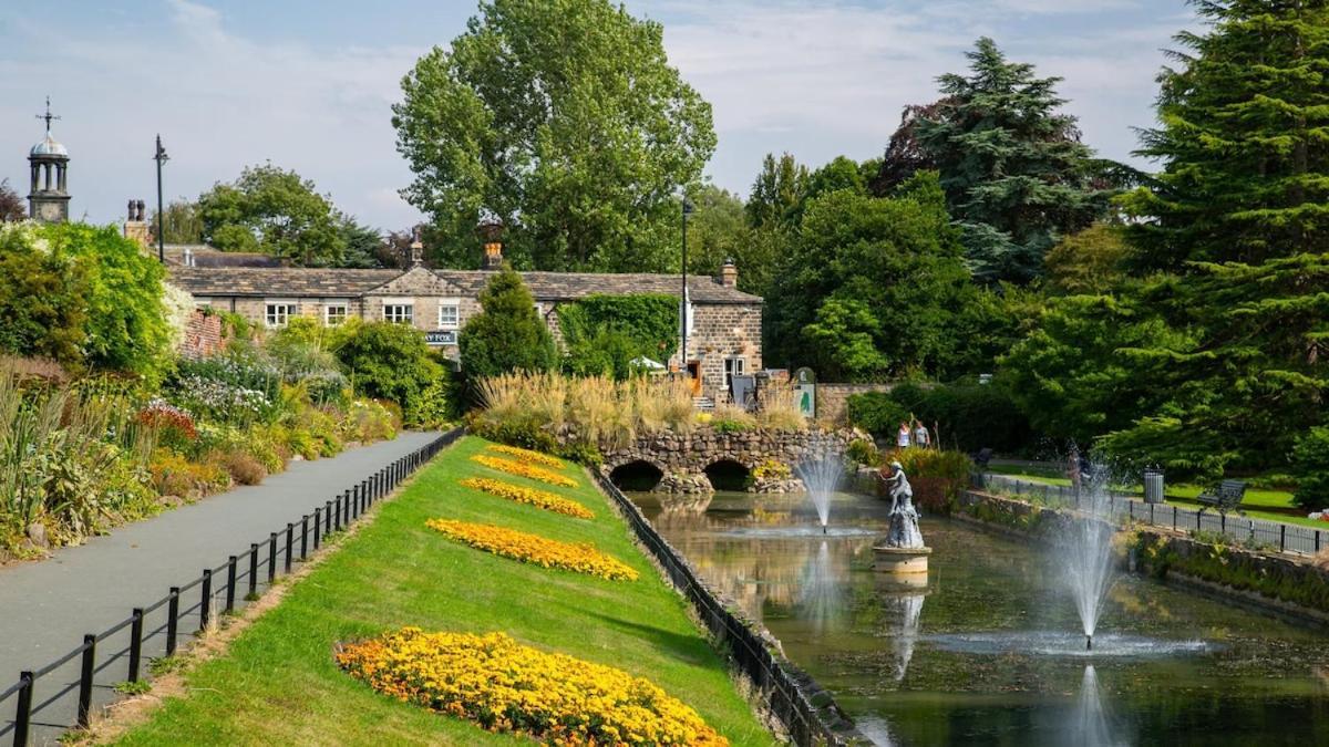 2 Bed, 2 Bath Apartment In Roundhay 利兹 外观 照片